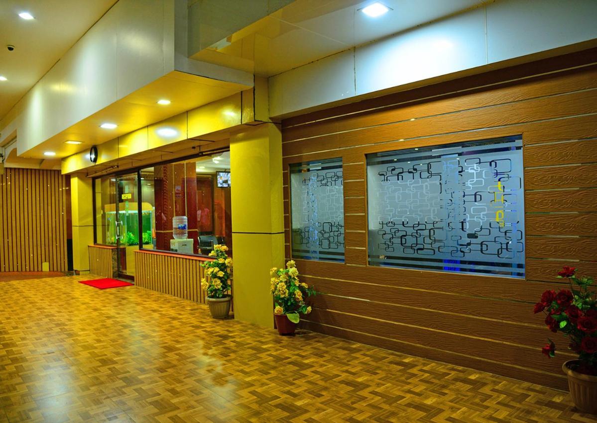 Hotel Tri Sea Komoryn Zewnętrze zdjęcie